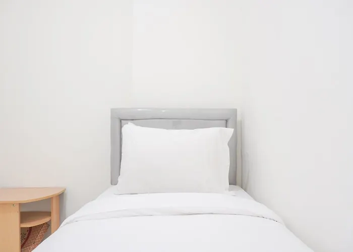 Luxury 2Br At 8Th Floor Menteng Square Apartment By Travelio