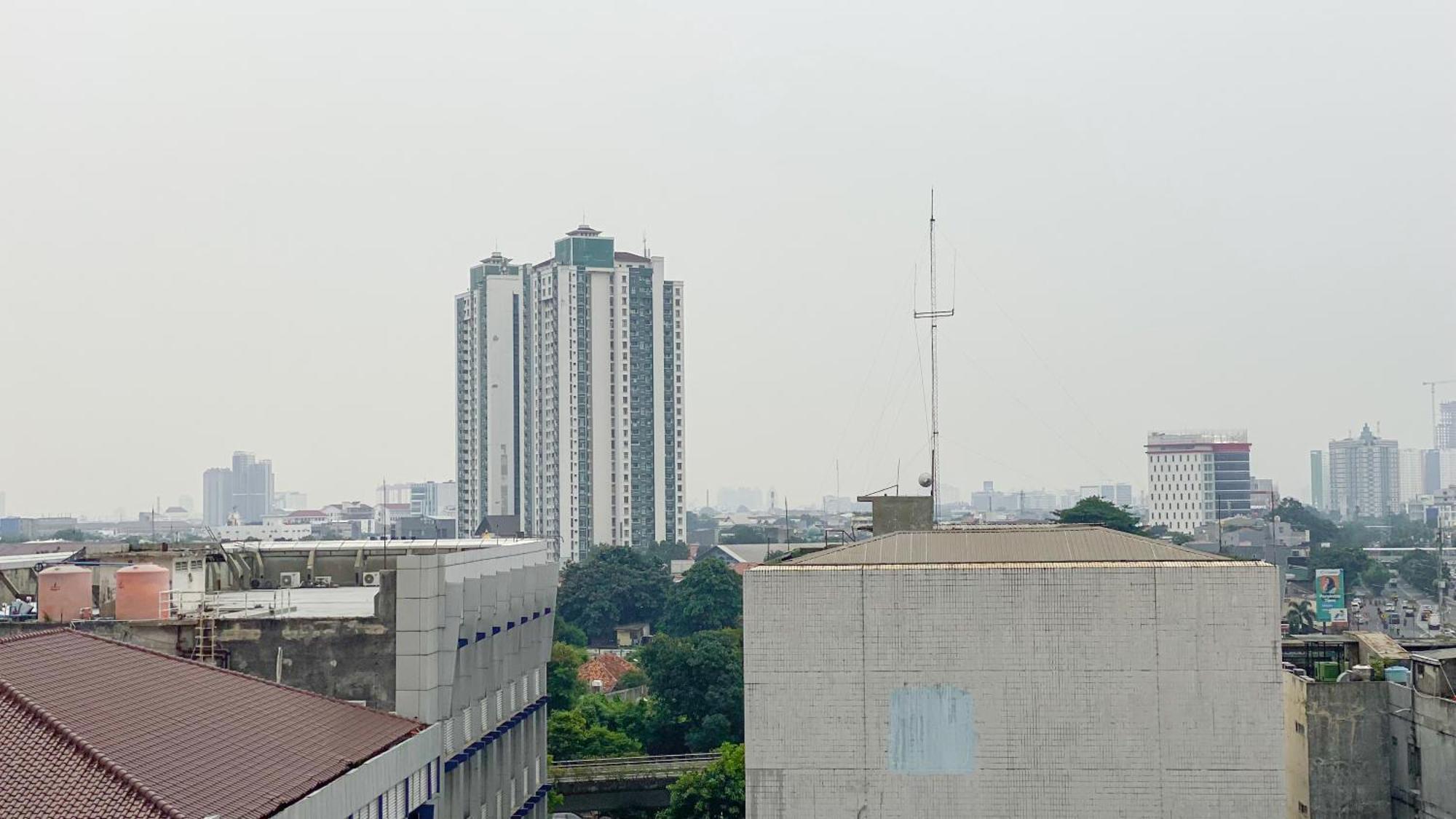 Luxury 2br At 8th Floor Menteng Square By Travelio Pangsapuri Jakarta